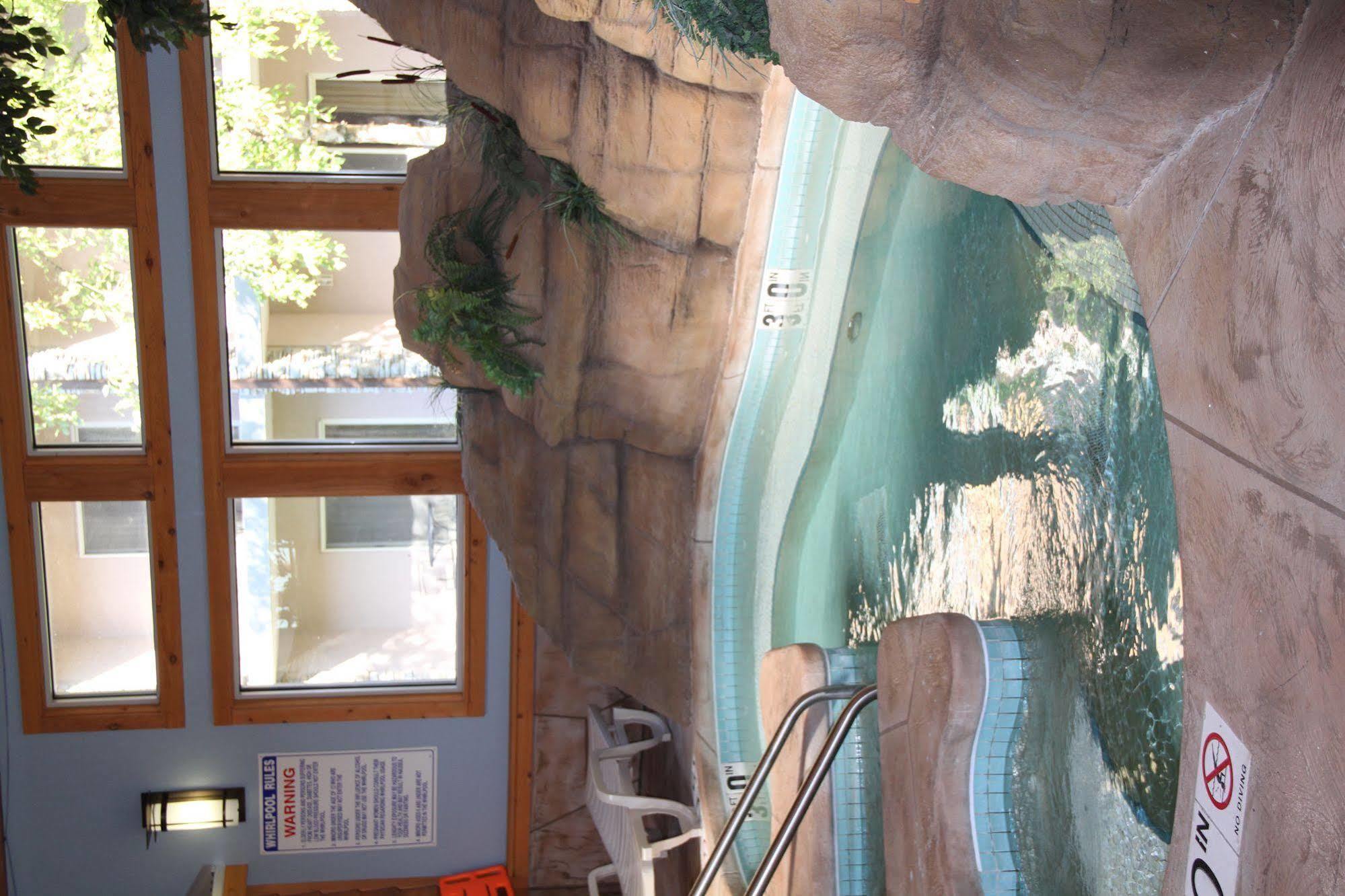 Ho-Chunk Casino Hotel - Wisconsin Dells Baraboo Exterior photo