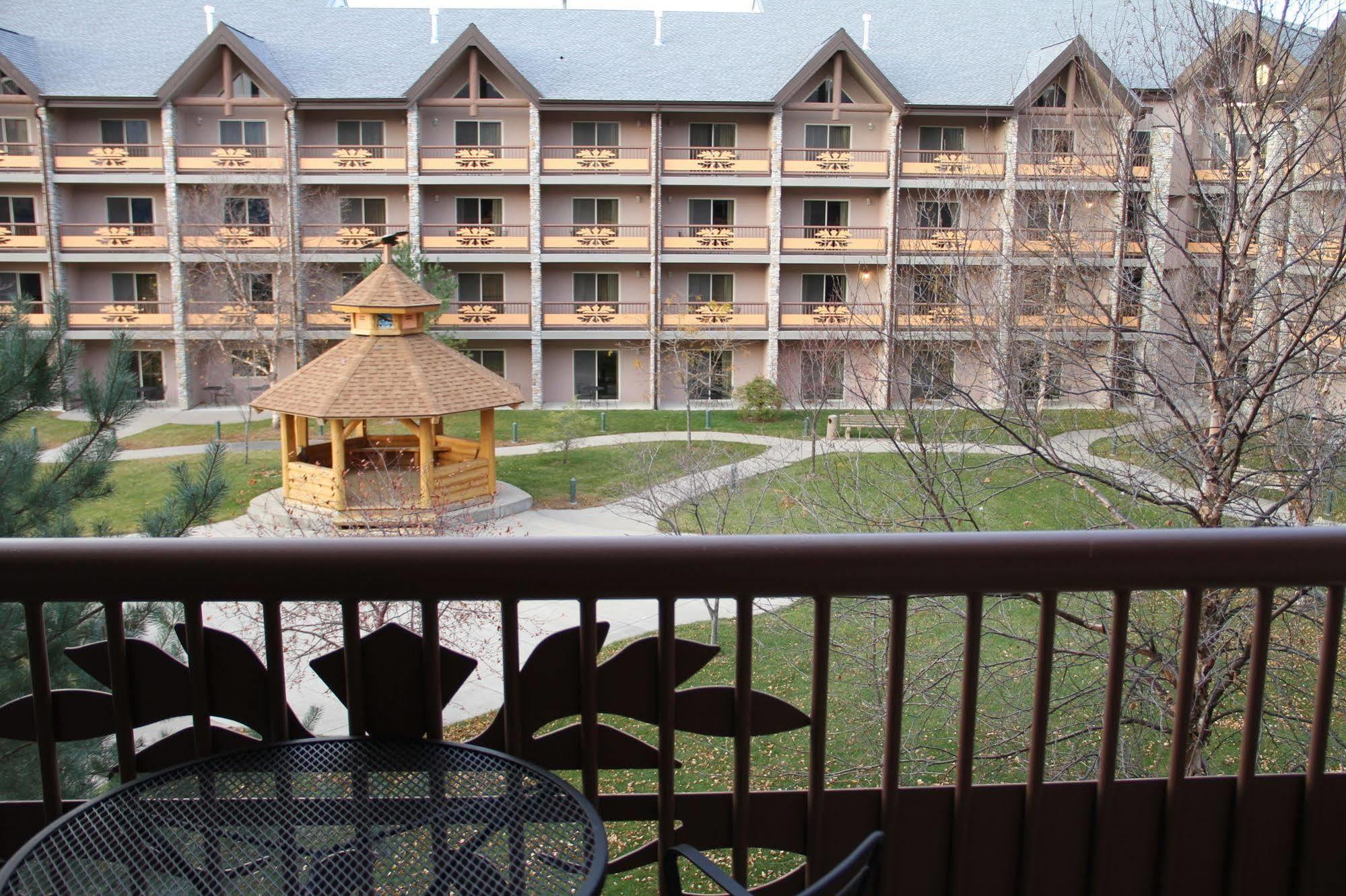 Ho-Chunk Casino Hotel - Wisconsin Dells Baraboo Exterior photo
